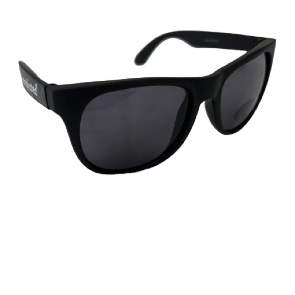 New Tiége Hanley Uncomplicated Sunglasses - Picture 1 of 16